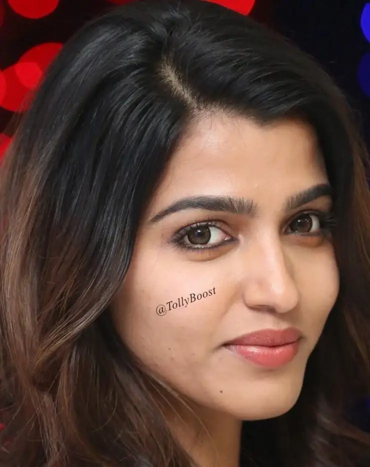 Indian Model Sai Dhanshika Face Closeup Gallery